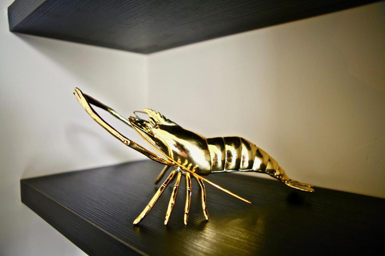 Rock Lobster City Lodge แอนต์เวิร์ป ภายนอก รูปภาพ