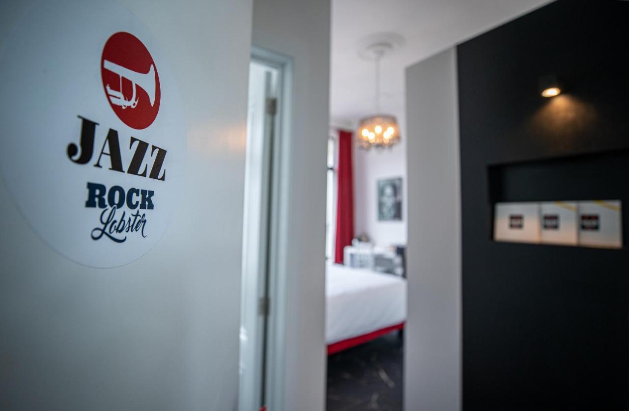 Rock Lobster City Lodge แอนต์เวิร์ป ภายนอก รูปภาพ